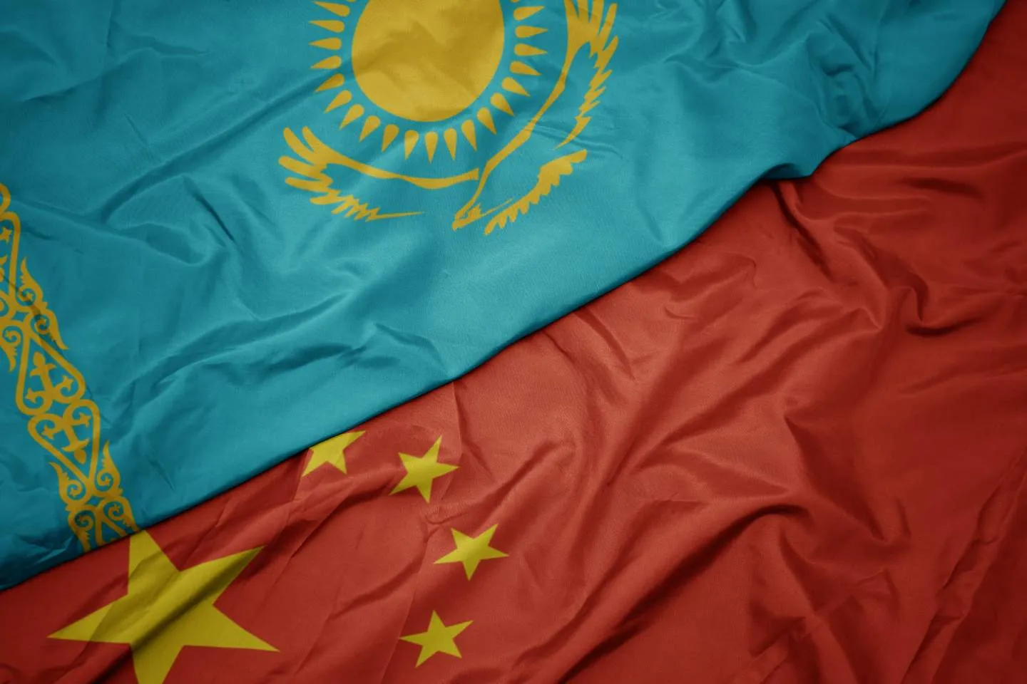 Новости мира / Политика в мире / Казахстан закроет автомобильные пункты пропуска на границе с Китаем