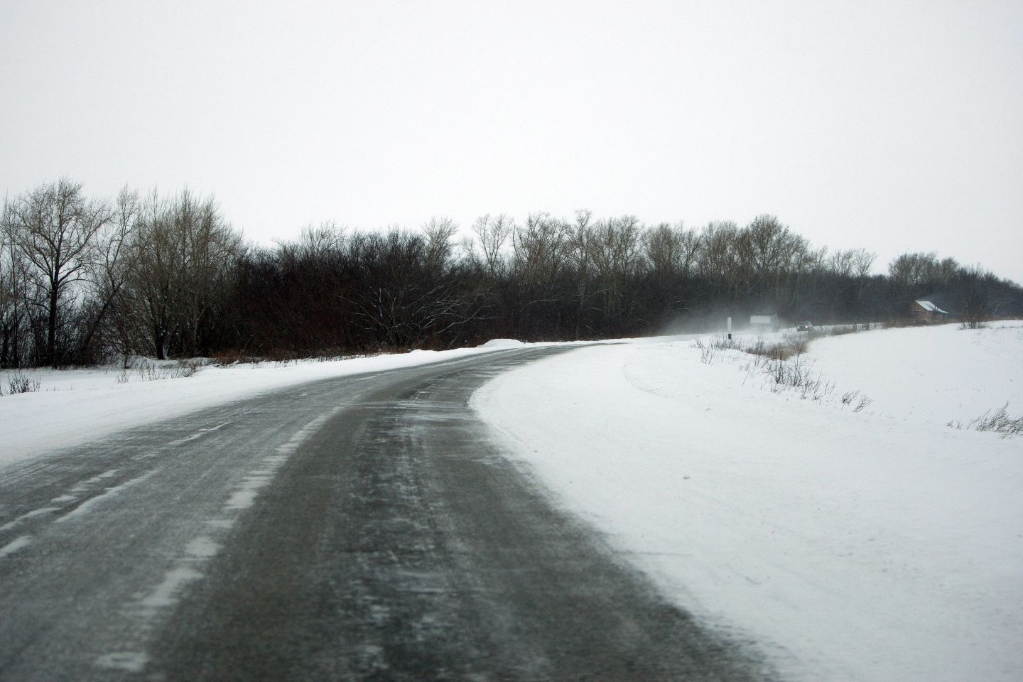 Усть-Каменогорск и ВКО / Усть-Каменогорск / Нечищеные дороги и отсутствие медпункта: жители Самсоновки обратились к акиму