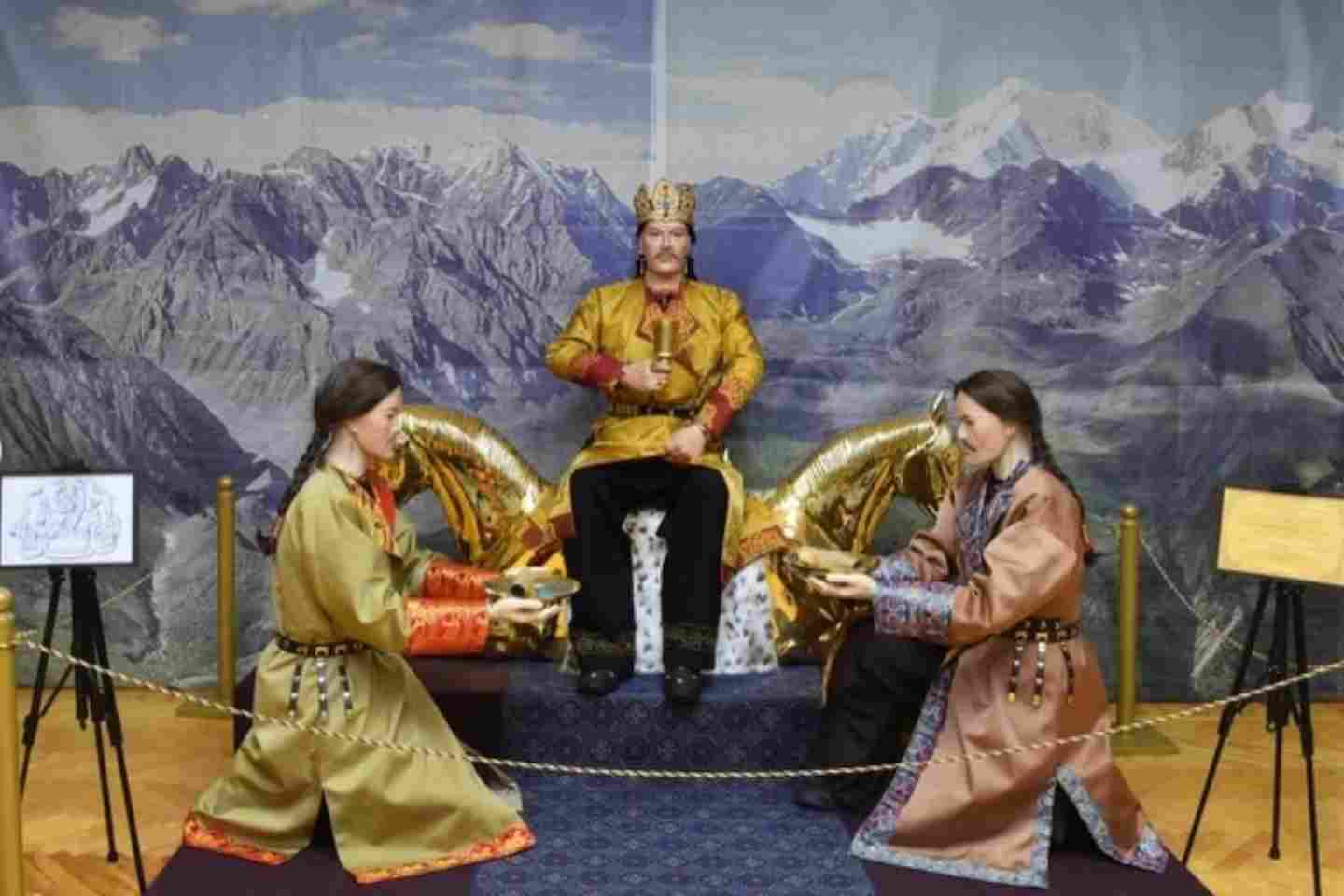 Усть-Каменогорск и ВКО / Выставка "Золото Великой Степи" ВК историко-краеведческого музея — в Семее Усть-Каменогорск и ВКО / Выставка "Золото Великой Степи" ВК историко-краеведческого музея — в Семее