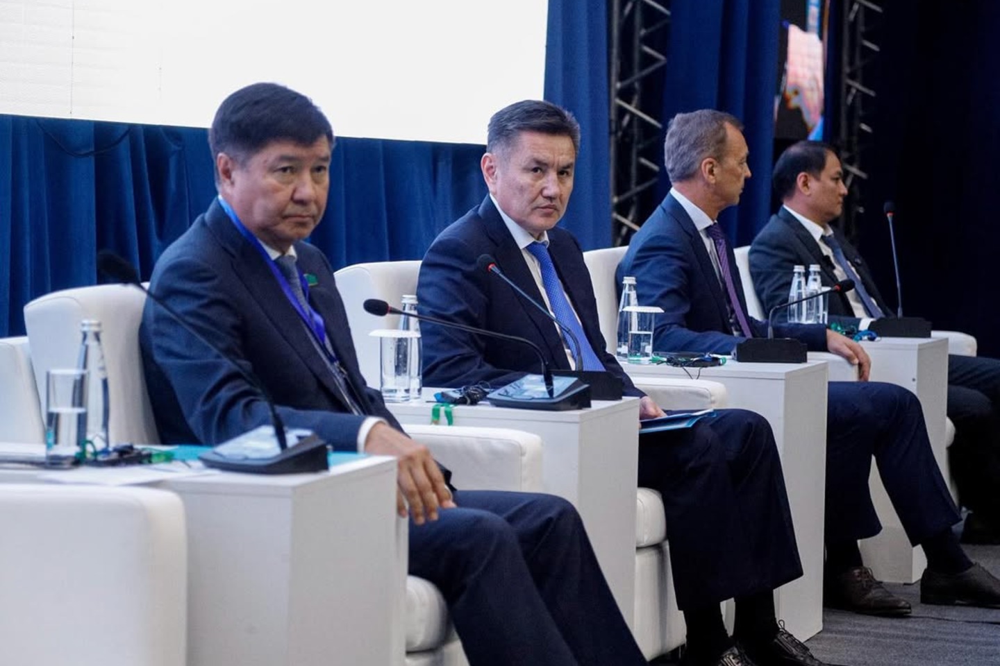 Усть-Каменогорск и ВКО / ШҚО-да "Altaі Invest-2025" халықаралық форумы басталды