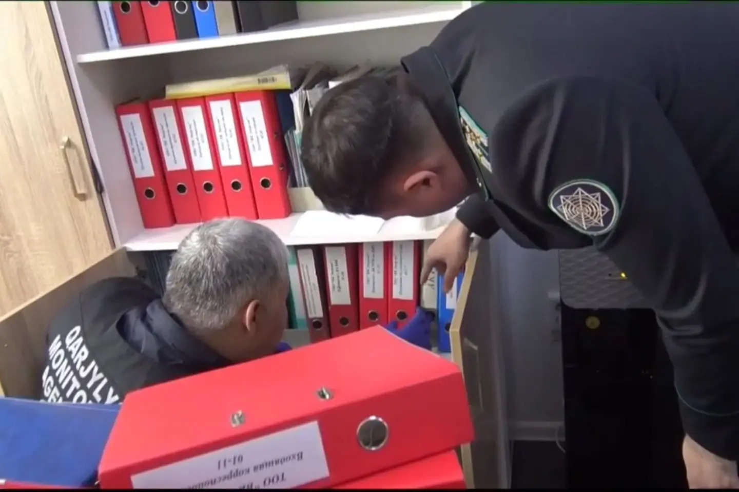 Усть-Каменогорск и ВКО / "Таза Өскеменнің" бұрынғы басшысы 120 млн теңге жымқырған  Усть-Каменогорск и ВКО / "Таза Өскеменнің" бұрынғы басшысы 120 млн теңге жымқырған