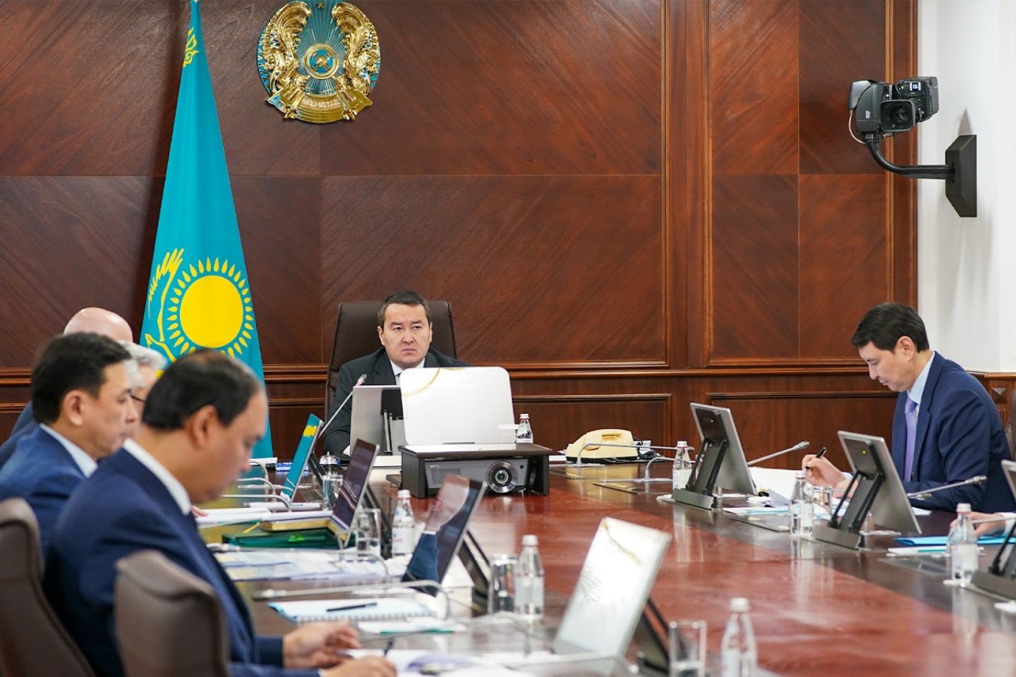 Новости Казахстана / Экономика в Казахстане / Премьер-министр РК поручил акимам провести ревизию бюджетных домов и устранить недочеты