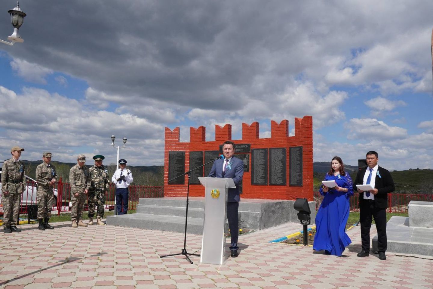 Усть-Каменогорск и ВКО / Подвиг жив в сердцах: в районе Самар почтили память Героев Советского Союза Усть-Каменогорск и ВКО / Подвиг жив в сердцах: в районе Самар почтили память Героев Советского Союза