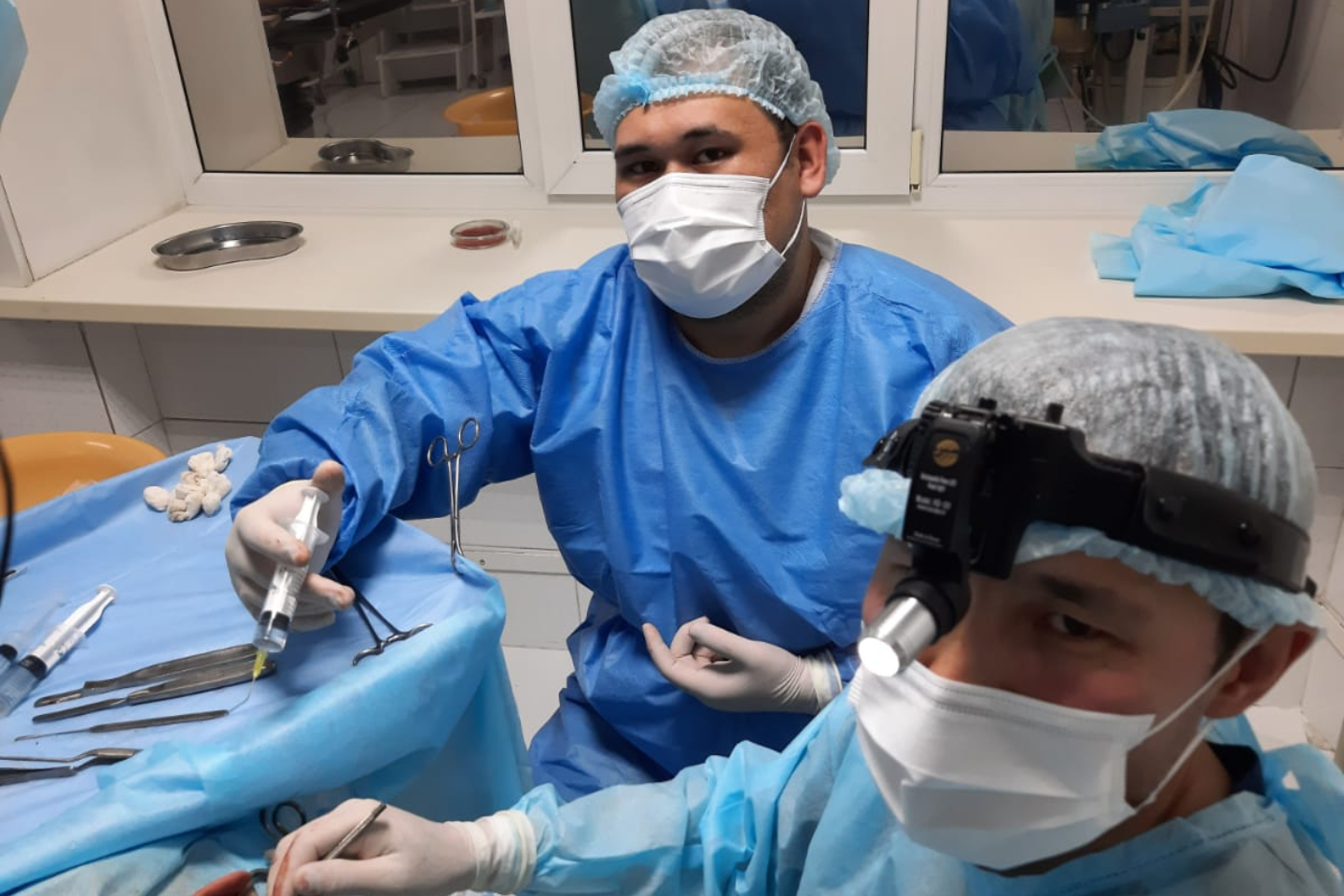 Усть-Каменогорск и ВКО / Врачи Восточно-Казахстанской областной больницы избавили женщину от страшных болей