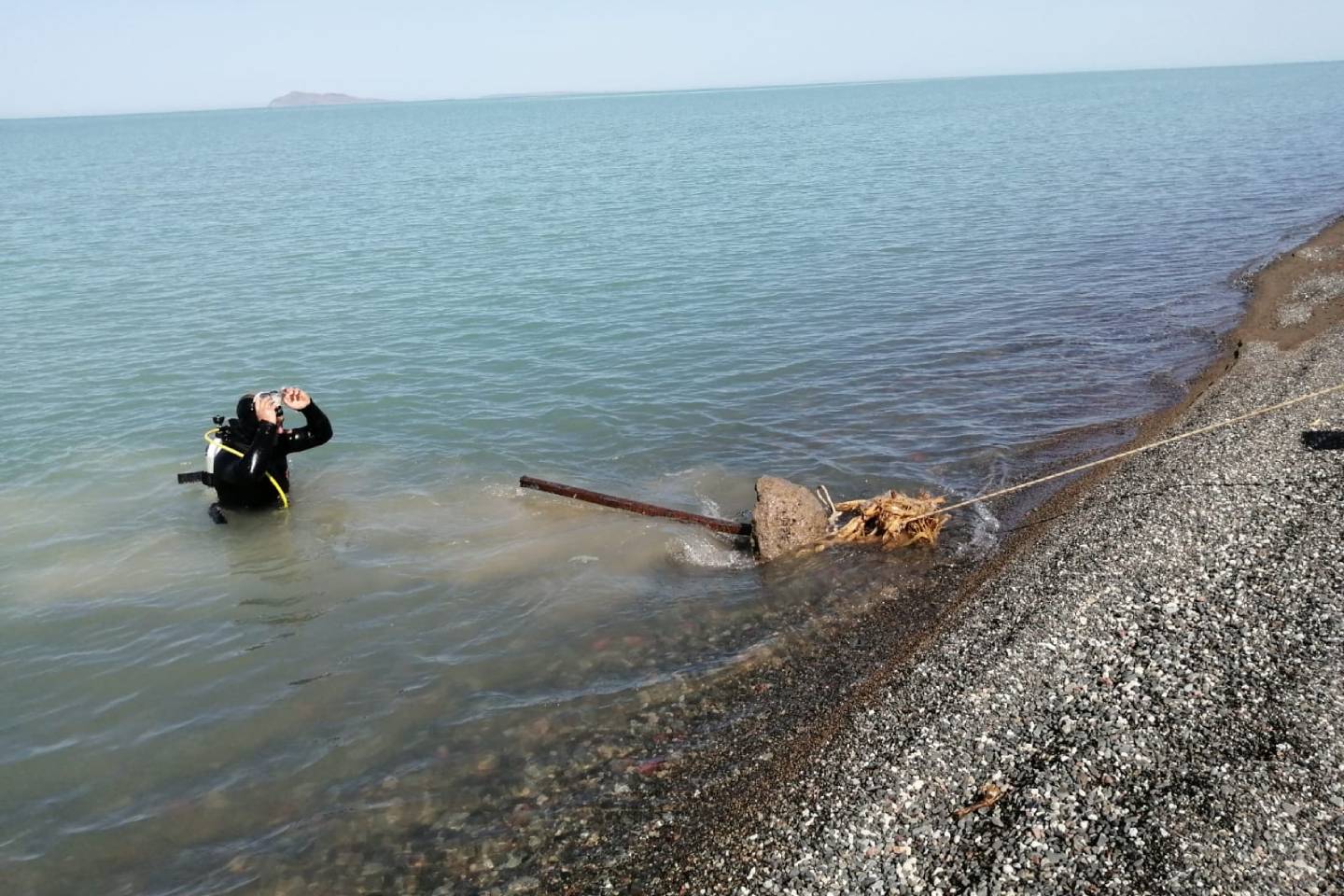 Усть-Каменогорск и ВКО / Спасатели ДЧС ВКО начали обследовать дно на озере Алаколь