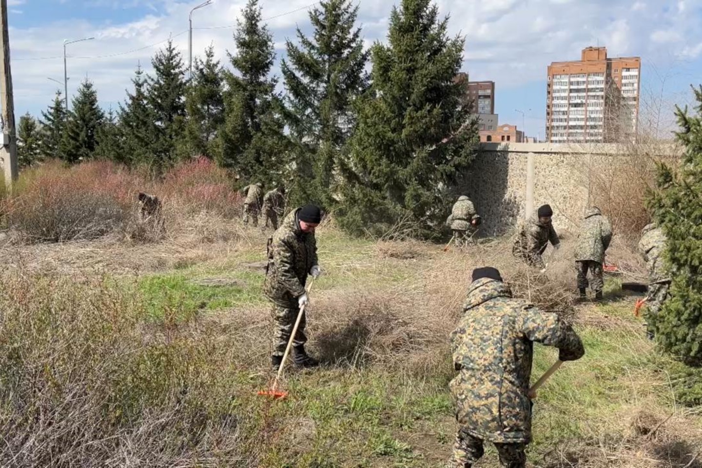 Усть-Каменогорск и ВКО / Шығыста ұландықтар "Таза Қазақстан" акциясына атсалысты Усть-Каменогорск и ВКО / Шығыста ұландықтар "Таза Қазақстан" акциясына атсалысты