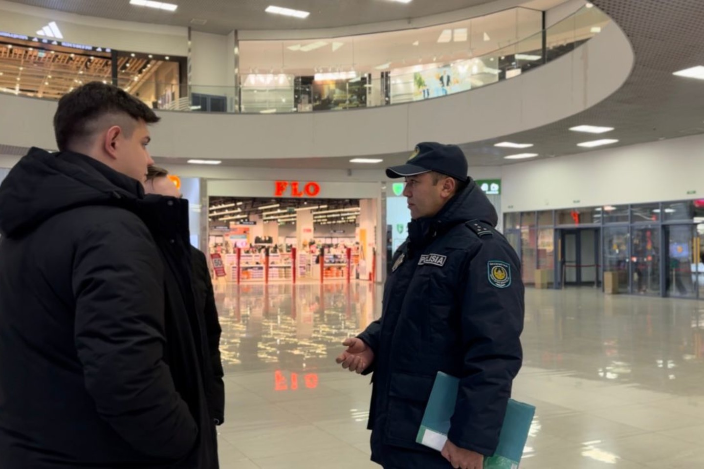 Усть-Каменогорск и ВКО / Қазақстандықтарға бет-жүзді толық жабатын киім мен аксессур киюге болмайды Усть-Каменогорск и ВКО / Қазақстандықтарға бет-жүзді толық жабатын киім мен аксессур киюге болмайды