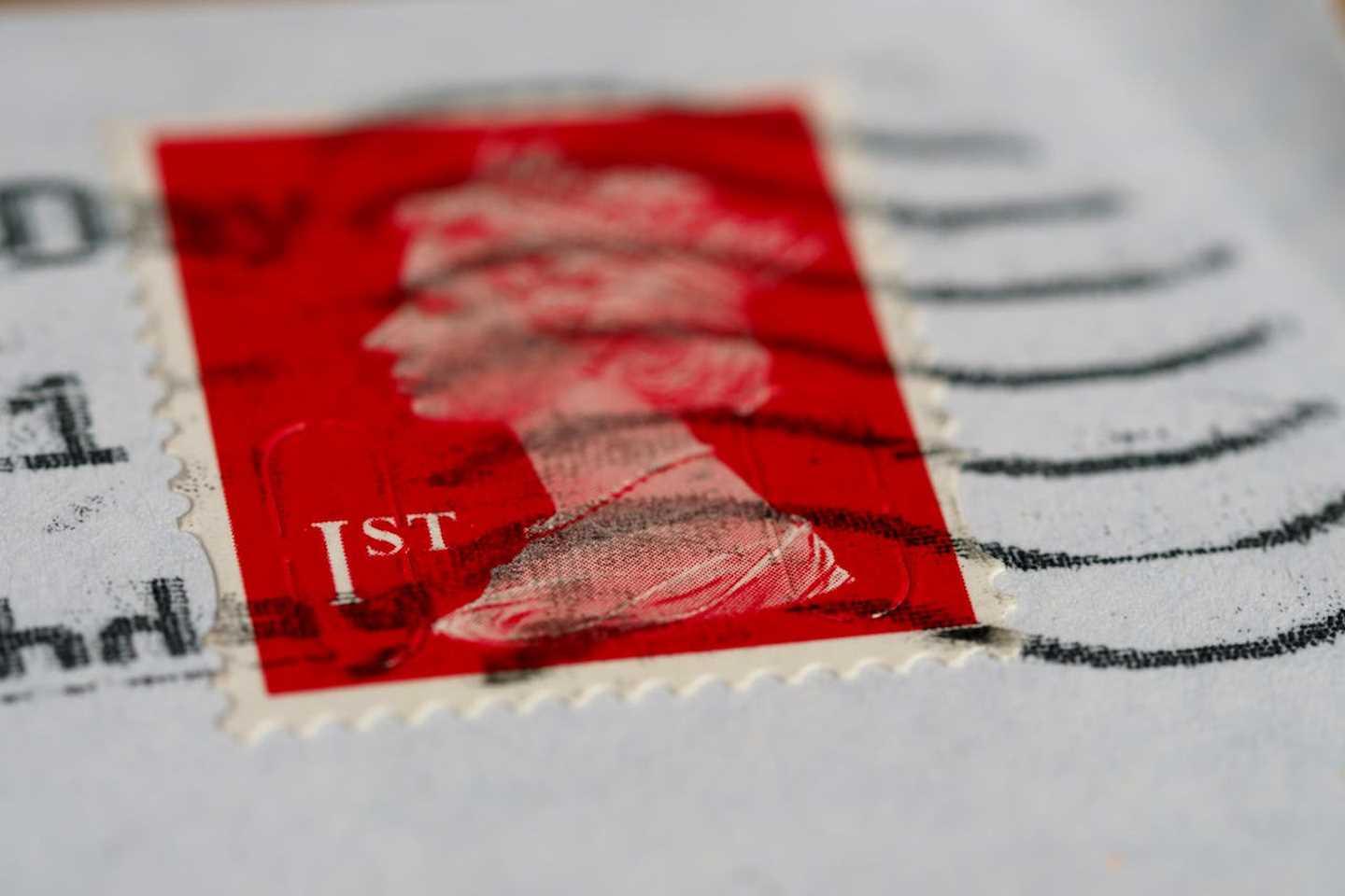 Новости мира / Интересные новости / "Почта России" продолжает терять сотрудников