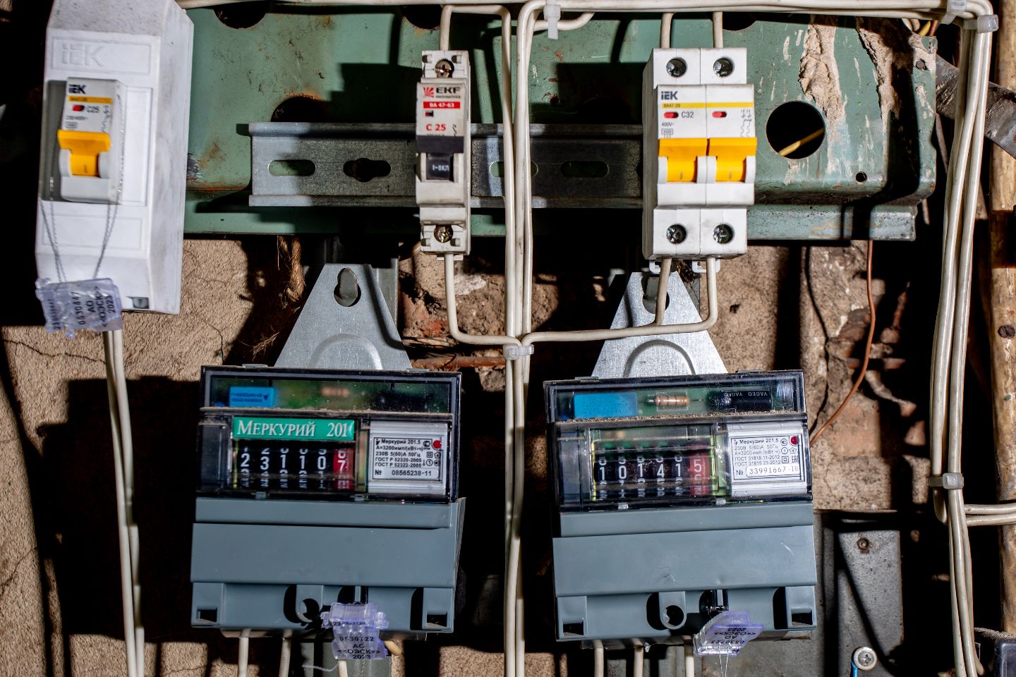 Усть-Каменогорск и ВКО / Жители поселка Ульбинский в Усть-Каменогорске жалуются на отключение света