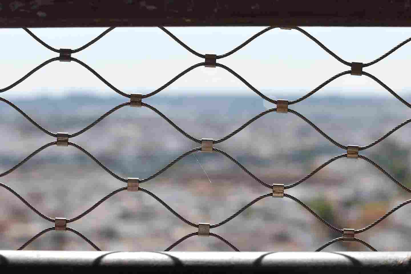 Новости мира / Политика в мире / В Финляндии не планируют сносить забор на границе с Россией