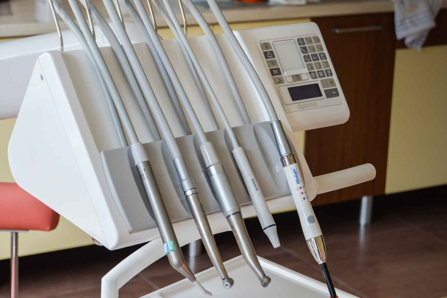 Новости Казахстана / Медицина в Казахстане / В Павлодарской детской больнице появился новый стоматологический кабинет