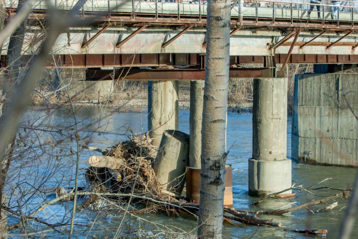 Усть-Каменогорск и ВКО / Шнайдеровский мост в Усть-Каменогорске планируют открыть в апреле