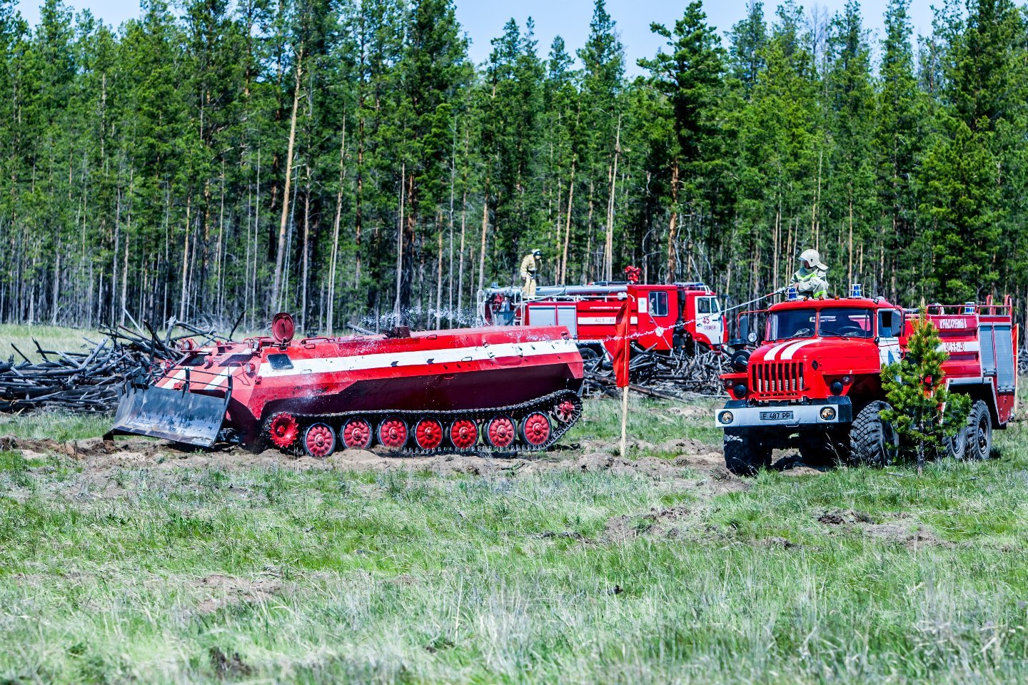 Усть-Каменогорск и ВКО / Более 1 млрд тенге потратят на приобретение пожарного автотранспорта в ВКО