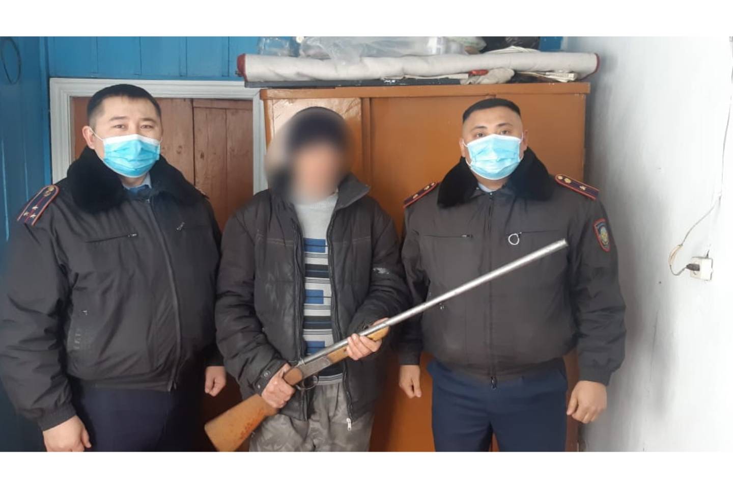 Происшествия в Казахстане и мире / Криминальные новости / Житель села нашел на берегу Убы гладкоствольное ружье