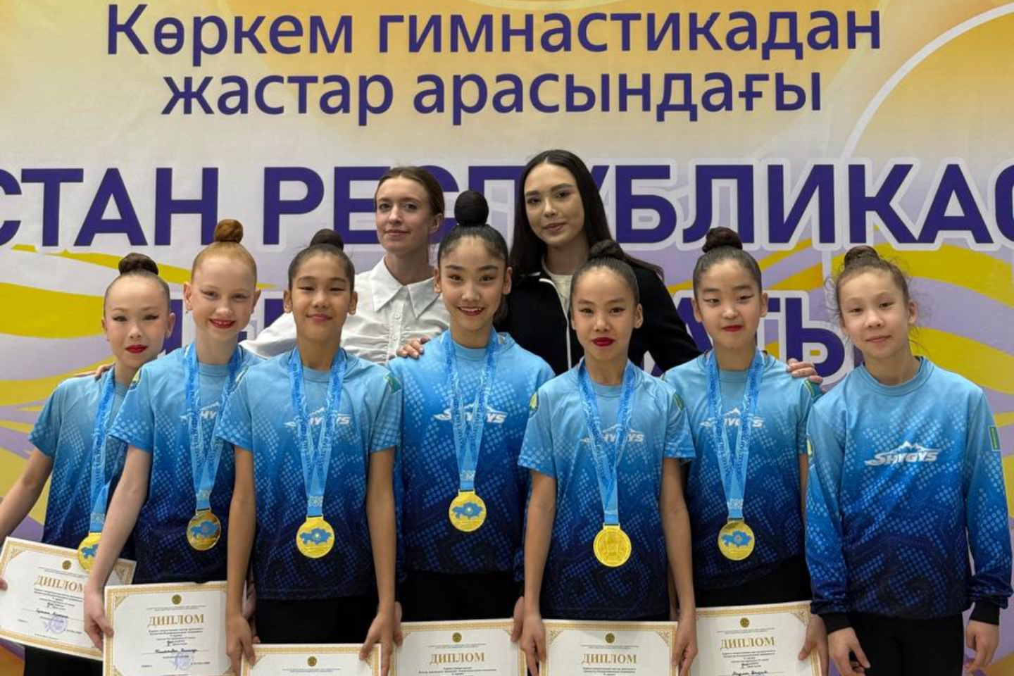 Усть-Каменогорск и ВКО / Золотые медали завоевали на Чемпионате республики гимнастки из ВКО