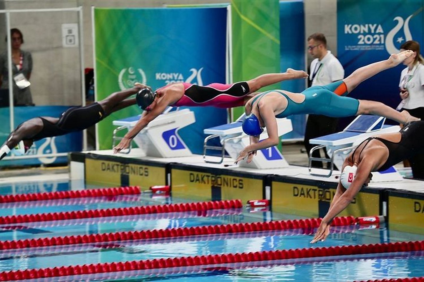 Новости спорта / Новости спорта в мире и Казахстане / Казахстанские пловцы завоевали две золотых медали на Исламиаде
