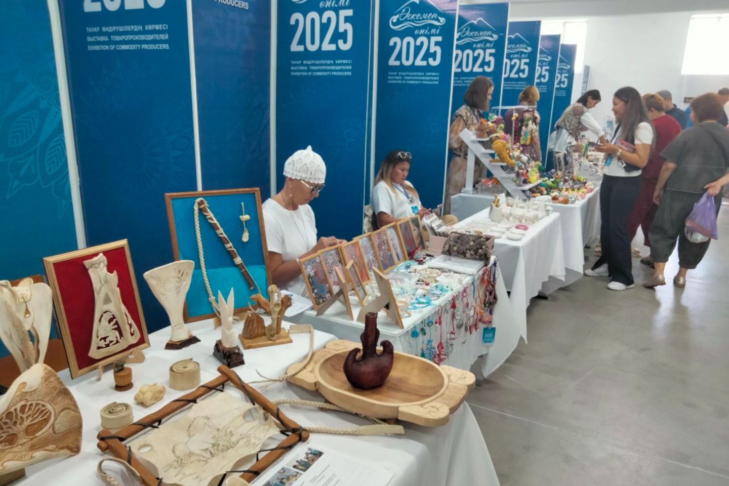 Усть-Каменогорск и ВКО / Усть-Каменогорск / Сделано в Усть-Каменогорске: свыше 110 предпринимателей представили свои товары