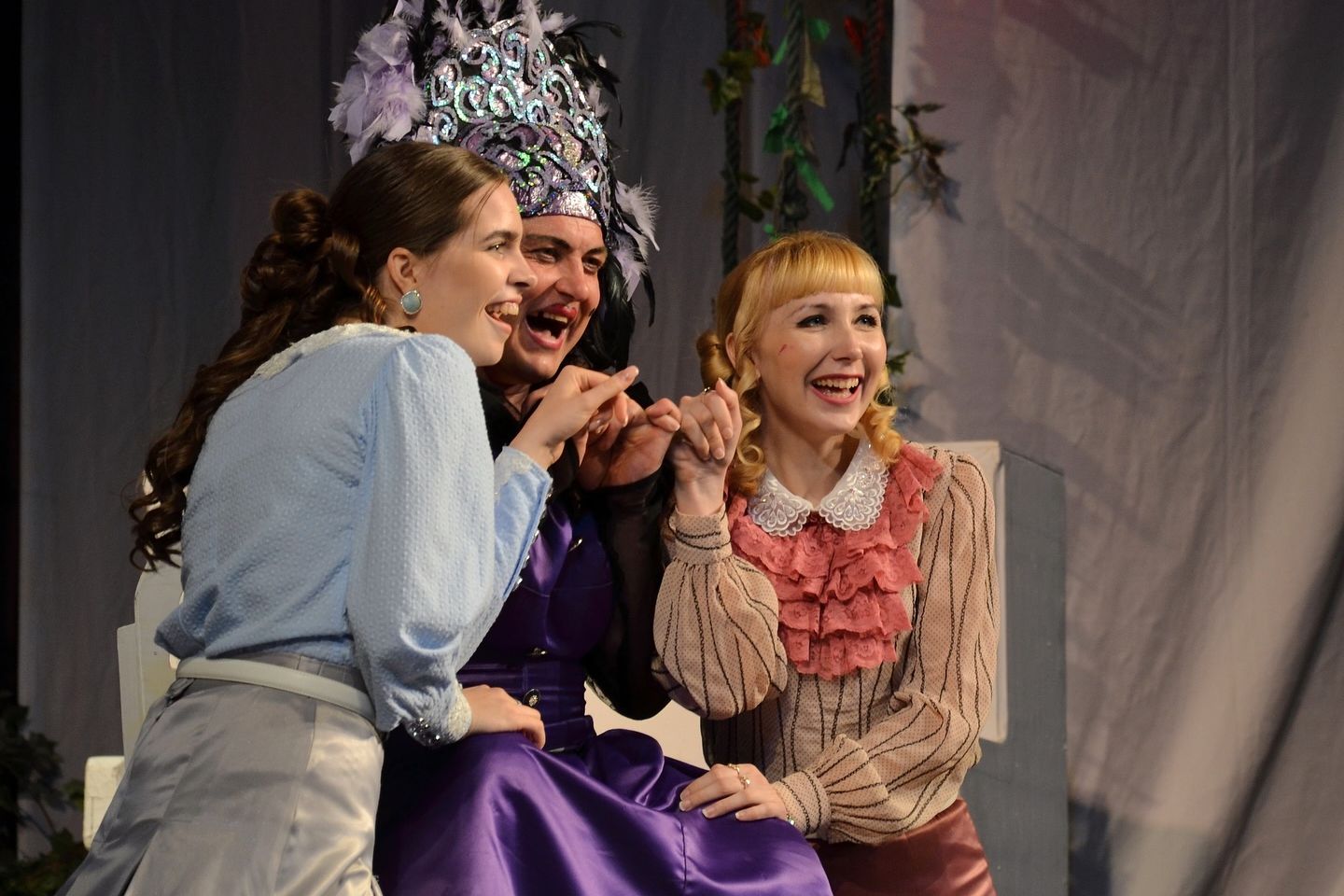 Усть-Каменогорск и ВКО / Усть-Каменогорск / "Бразильские" страсти: ВК театр драмы приглашает на комедию-фарс "Тетка Чарлей"