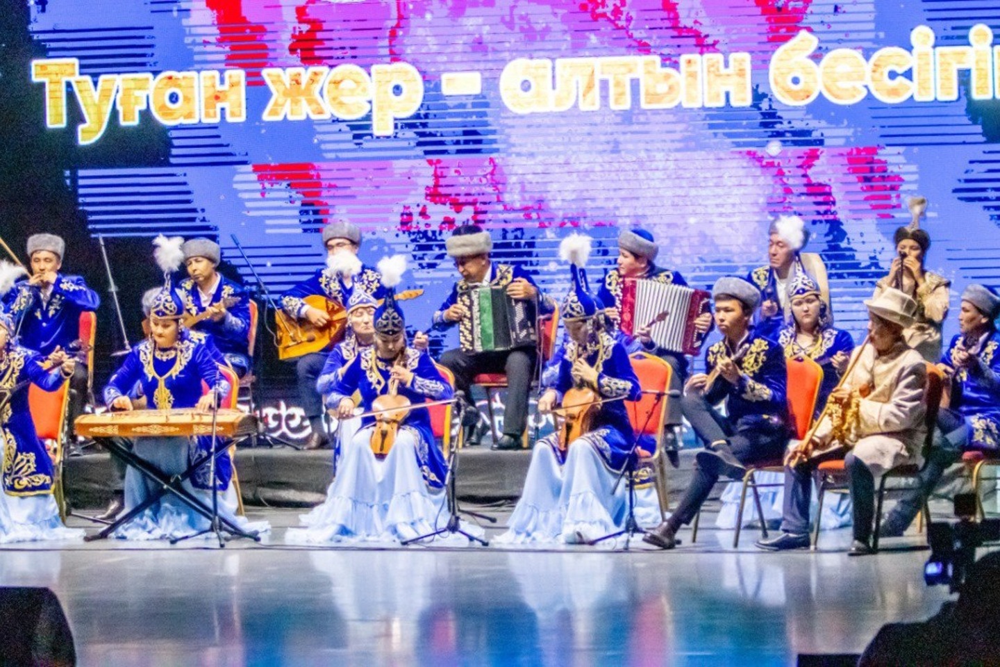 Усть-Каменогорск и ВКО / Өскеменде Шемонаиха ауданының ауылшаруашылық жәрмеңкесі өтеді