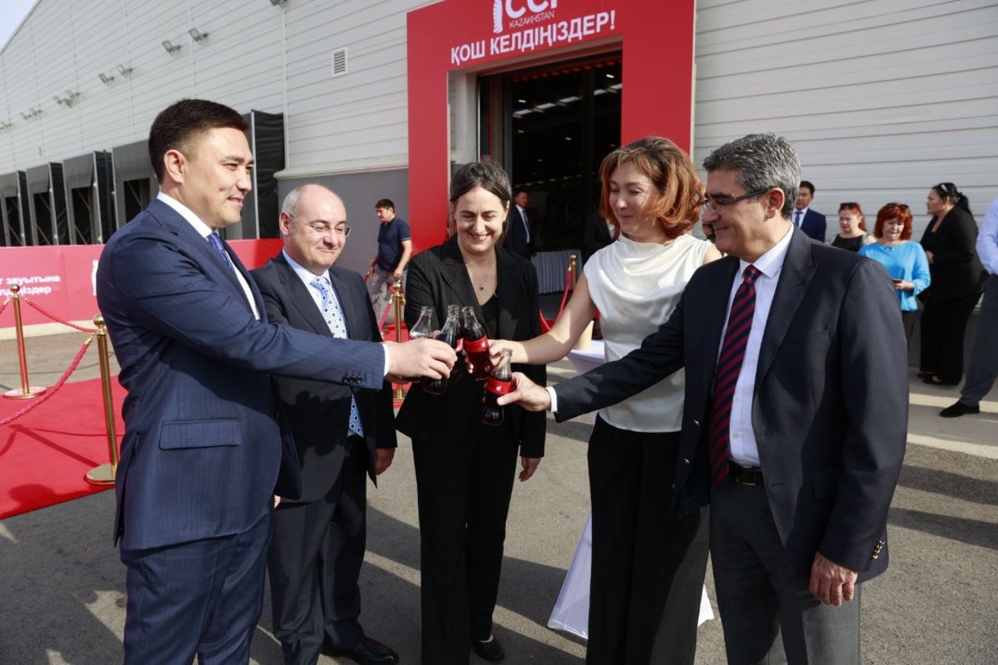 Партнерские материалы / Coca-Cola İçecek открывает третий завод в Казахстане стоимостью 27 миллиардов тенге Партнерские материалы / Coca-Cola İçecek открывает третий завод в Казахстане стоимостью 27 миллиардов тенге