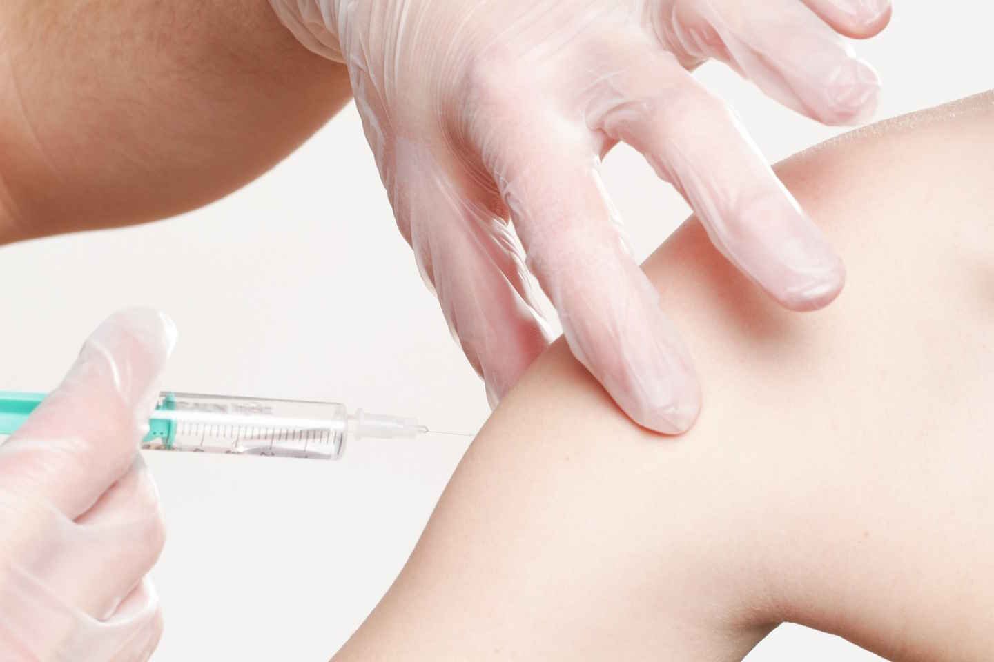 Новости Казахстана / Медицина в Казахстане / В Казахстане проходит кампания вакцинации от гриппа