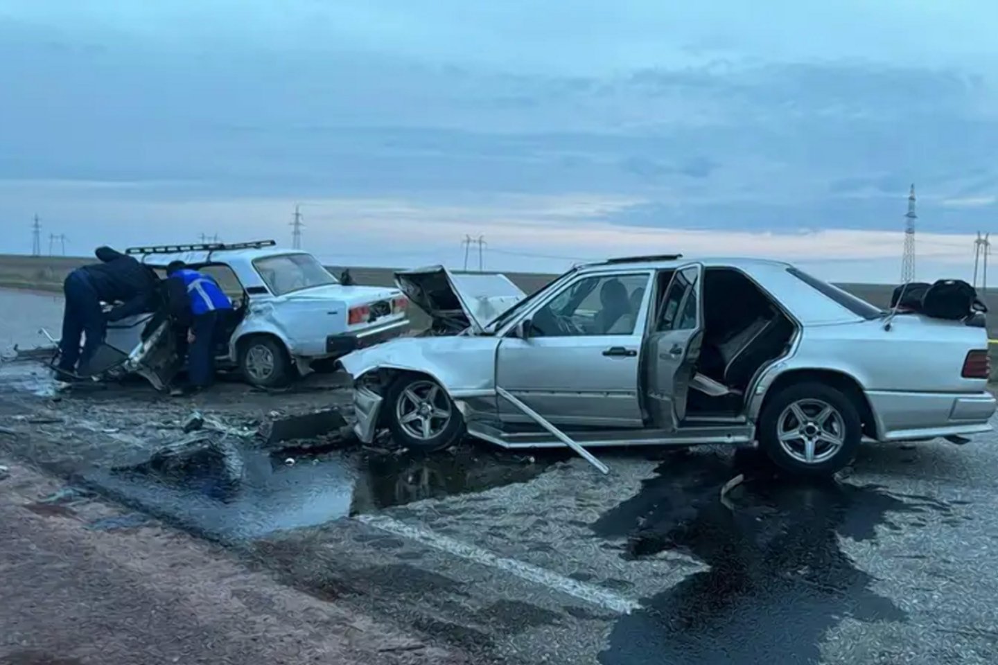 Новости Казахстана / Пять человек погибли в ДТП в Акмолинской области