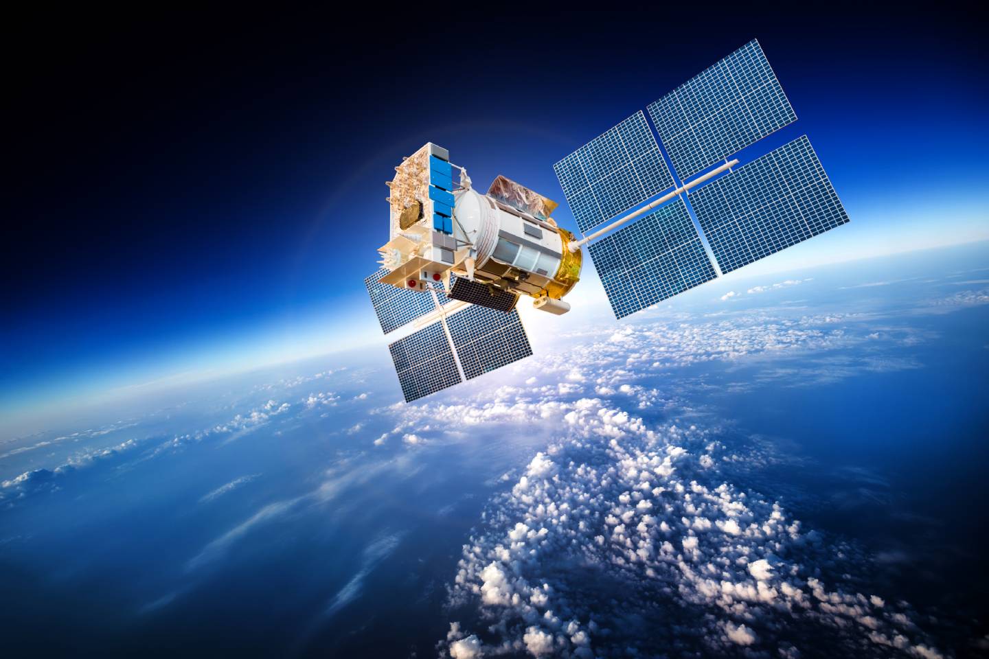 Новости мира / Политика в мире / РК планирует производить спутники связи совместно с французскими специалистами