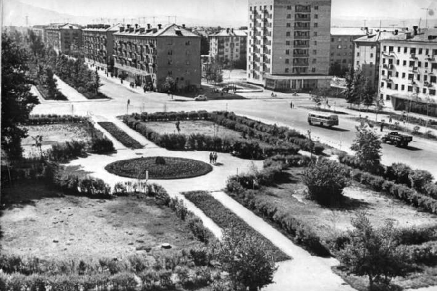 Усть-Каменогорск и ВКО / Өскемендіктер өткен күндерге саяхат жасай алады