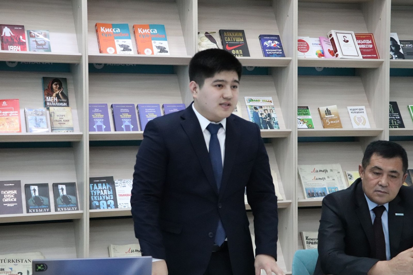 Усть-Каменогорск и ВКО / ШҚО ұстаздары ЖИ бойынша тегін курстан өтеді Усть-Каменогорск и ВКО / ШҚО ұстаздары ЖИ бойынша тегін курстан өтеді