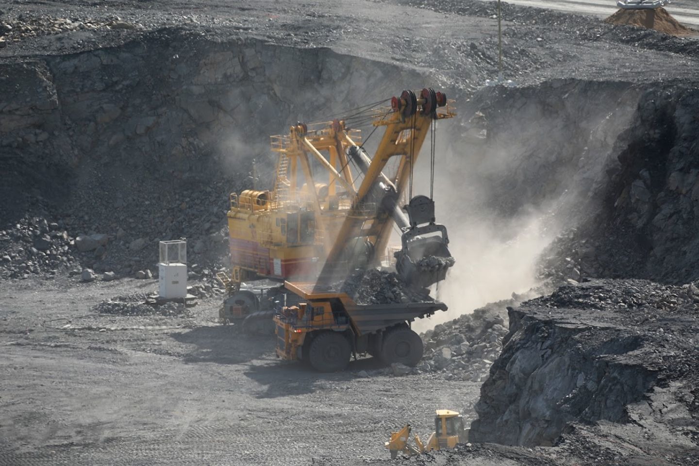 Усть-Каменогорск и ВКО / Глубокое (Глубоковский р-он) / Глубокое ауданында тау-кен өнеркәсібінде екі инвестициялық жоба іске қосылмақ