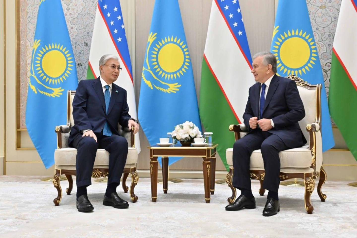 Новости Казахстана / Политика в Казахстане / Президент Казахстана прибыл с государственными визитом в Узбекистан Новости Казахстана / Политика в Казахстане / Президент Казахстана прибыл с государственными визитом в Узбекистан