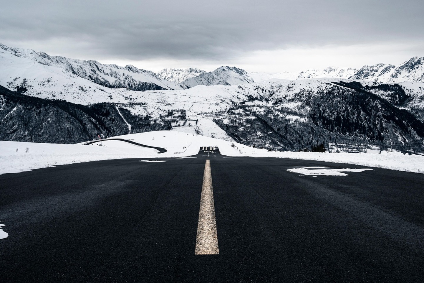 Усть-Каменогорск и ВКО / Шығыс Қазақстан облысында көлік қозғалысы ашылды