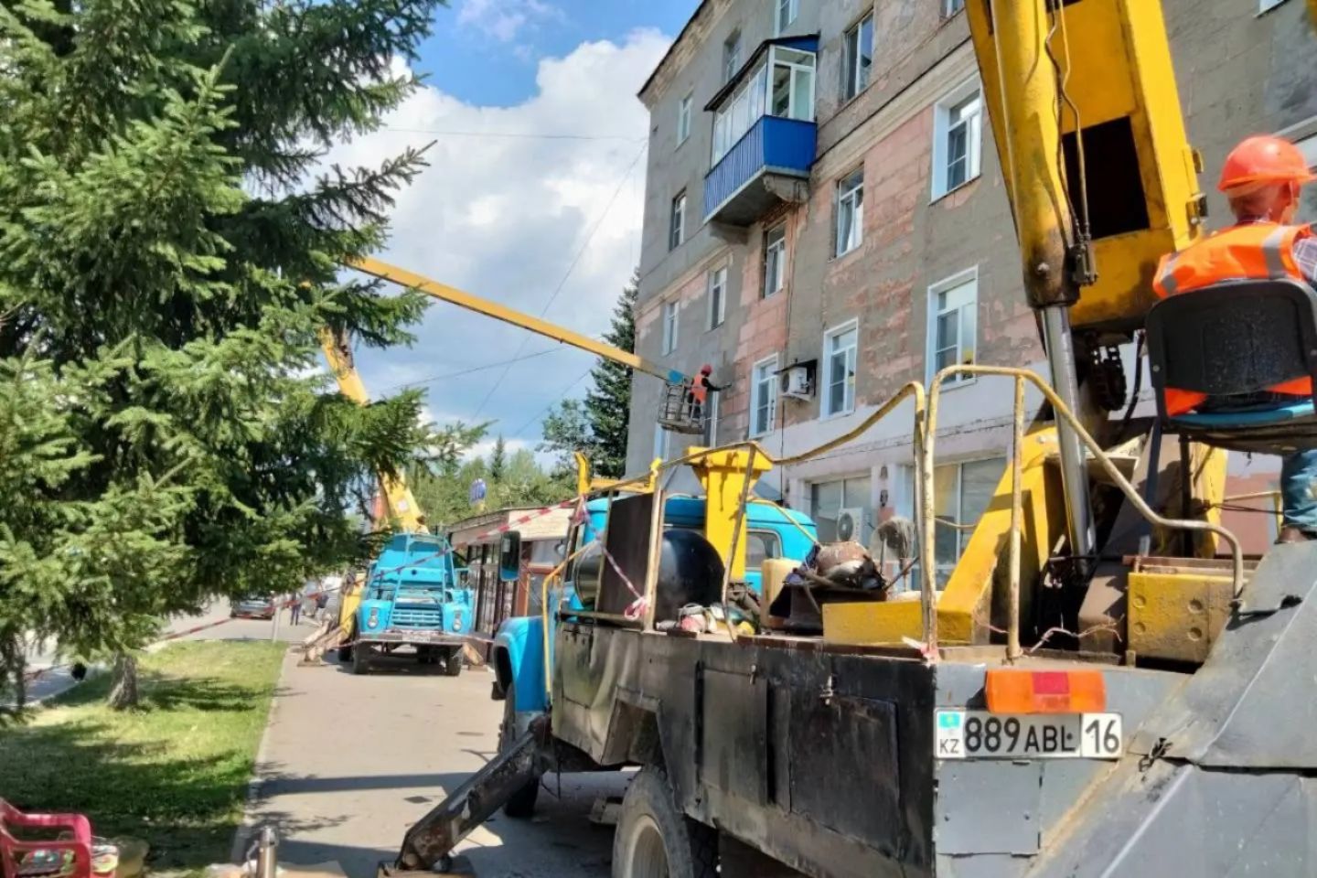 Усть-Каменогорск и ВКО / В Риддере примут дизайн-код и в соответствии с ним отремонтируют фасады домов Усть-Каменогорск и ВКО / В Риддере примут дизайн-код и в соответствии с ним отремонтируют фасады домов