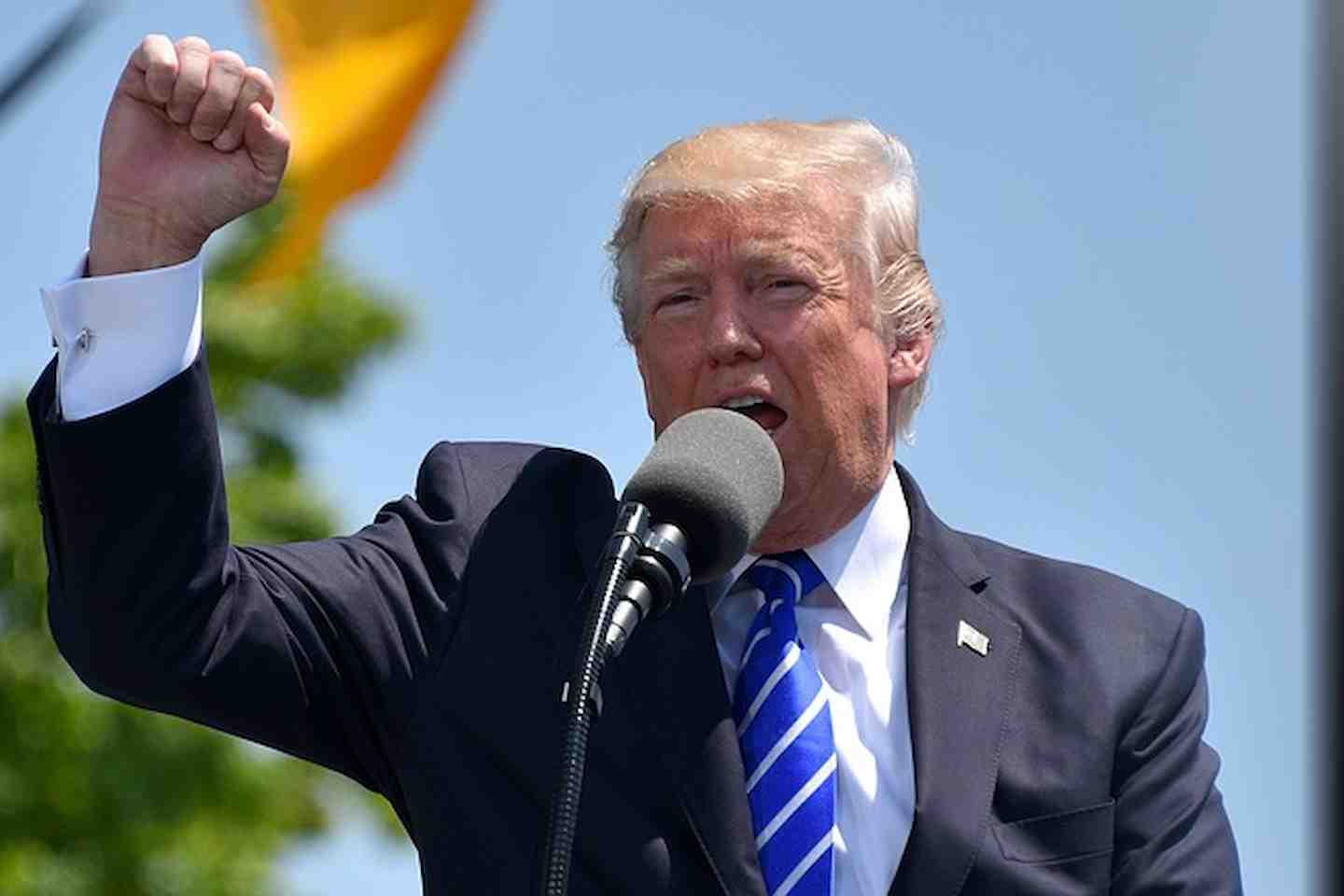 Новости мира / Политика в мире / Трамп готов к повторным ударам по ядерным объектам Ирана Новости мира / Политика в мире / Трамп готов к повторным ударам по ядерным объектам Ирана
