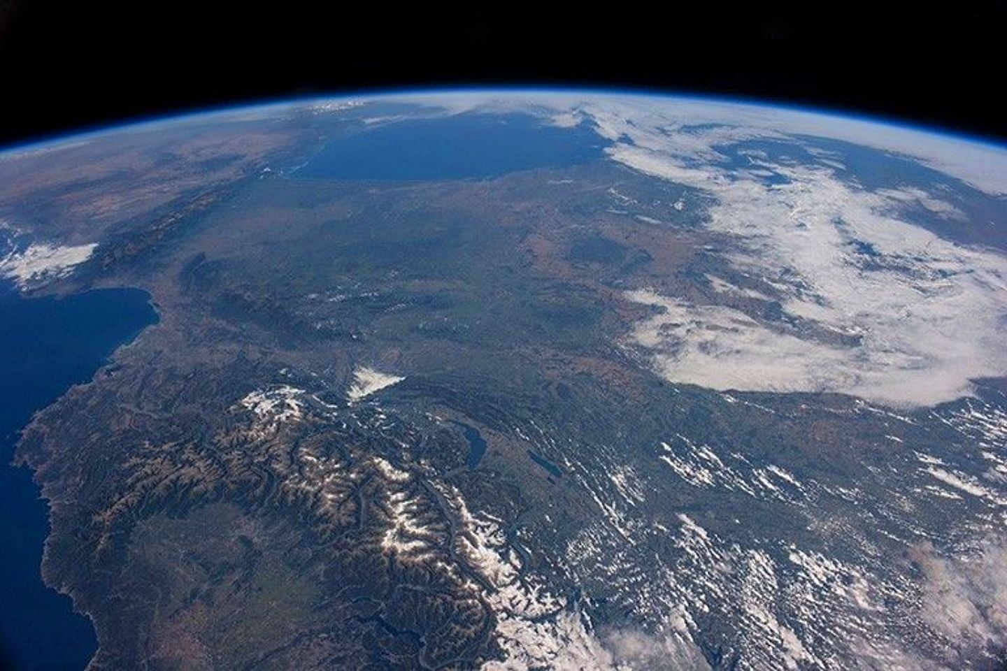 Усть-Каменогорск и ВКО / Өскемен NASA-ның жаһандық хакатонына қосылады