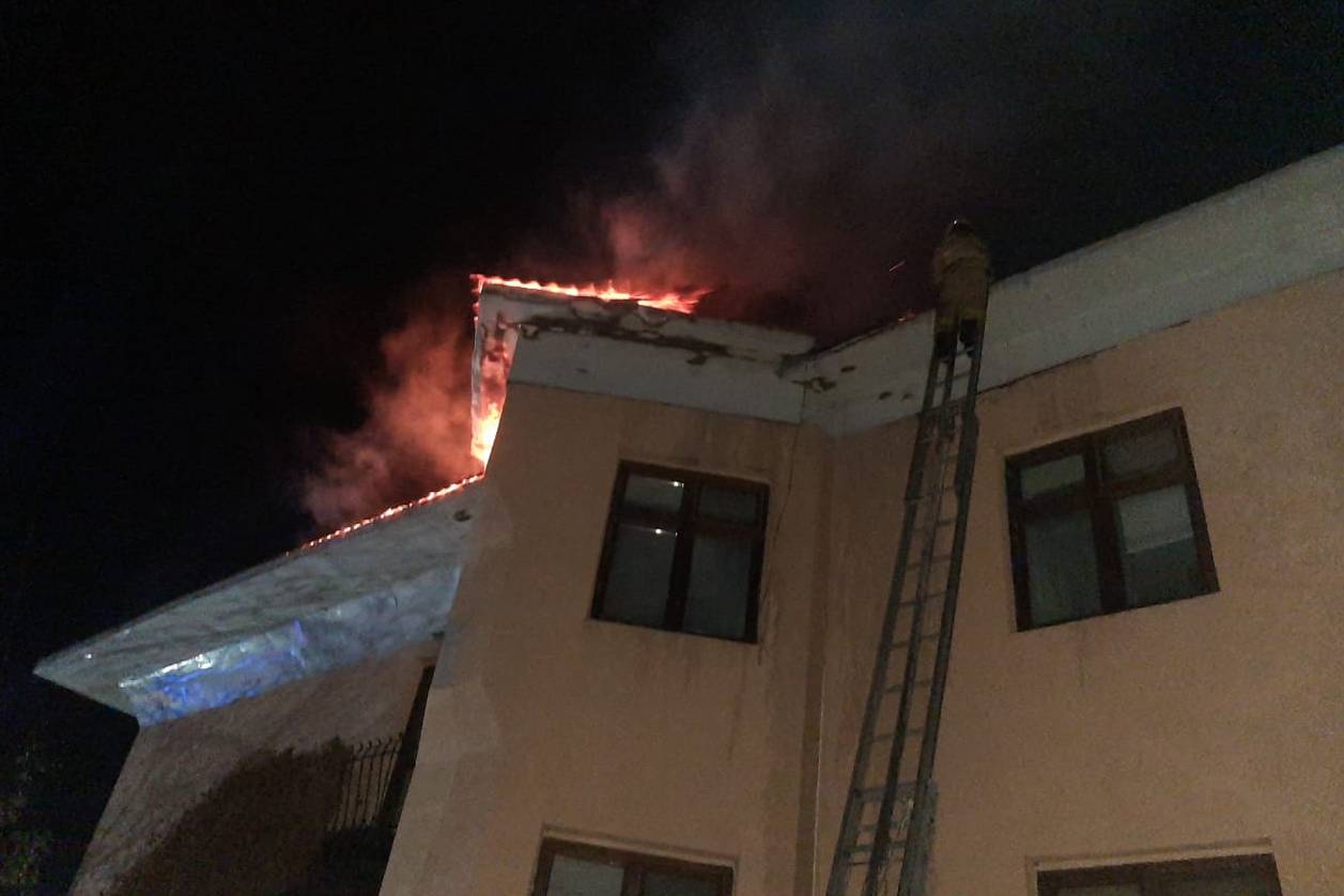 Усть-Каменогорск и ВКО / За четыре дня спасатели ликвидировали семь пожаров 