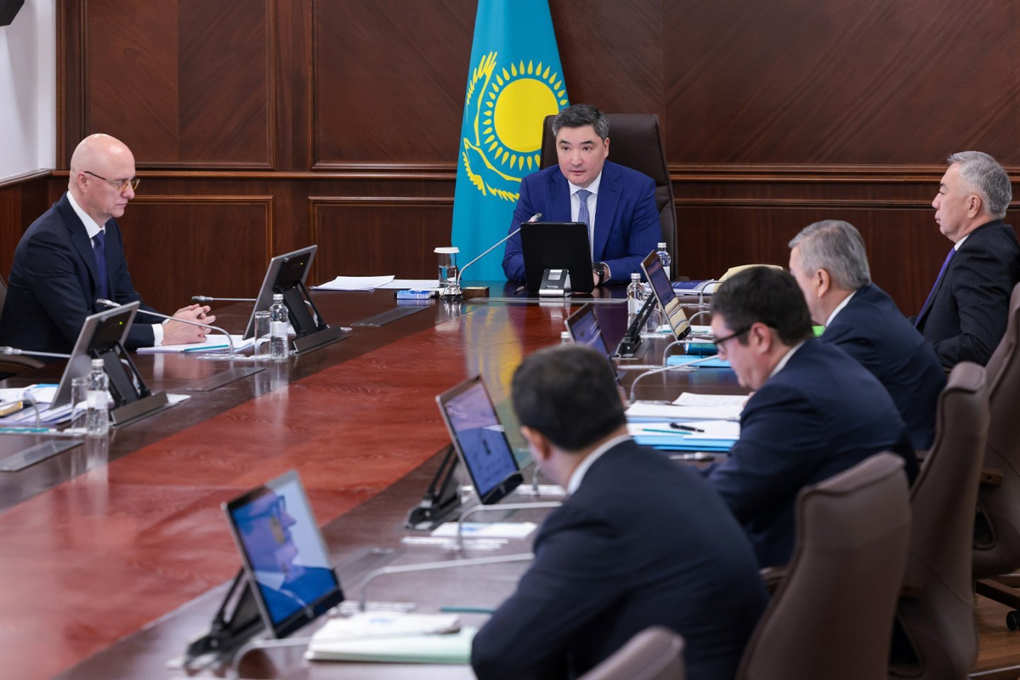 Новости Казахстана / Проблему износа сельхозтехники в РК обсудили на заседании правительства