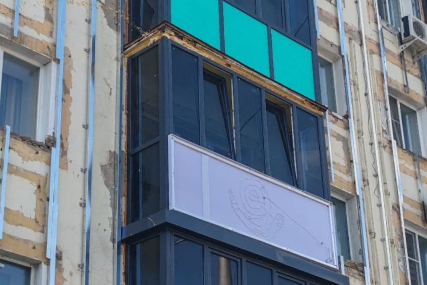 Усть-Каменогорск и ВКО / Усть-Каменогорск / В Усть-Каменогорске в 2026 году отремонтируют фасады восьми домов на пр. Ауэзова