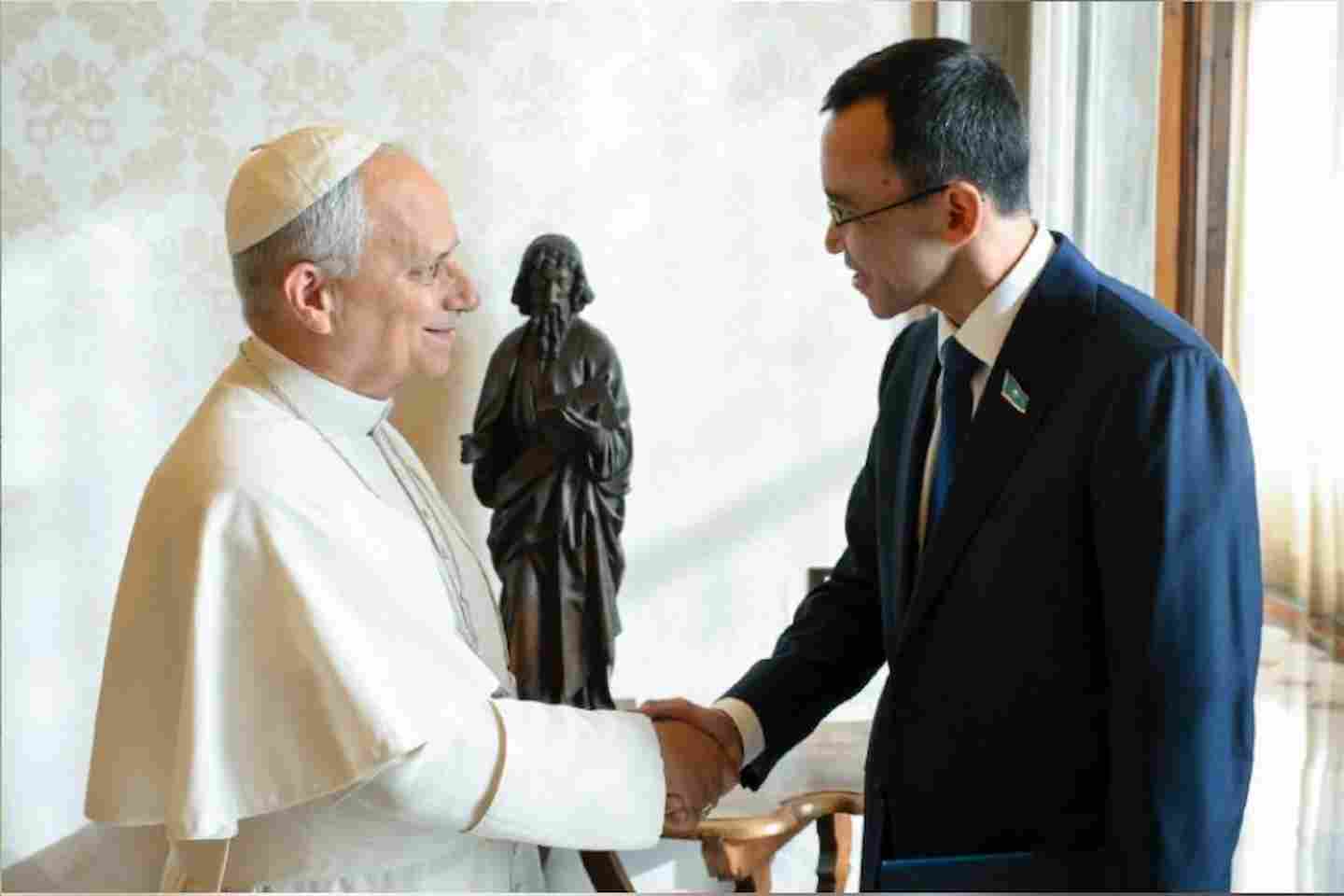 Новости Казахстана / Общество в Казахстане / Токаев пригласил Папу Римского в Казахстан Новости Казахстана / Общество в Казахстане / Токаев пригласил Папу Римского в Казахстан