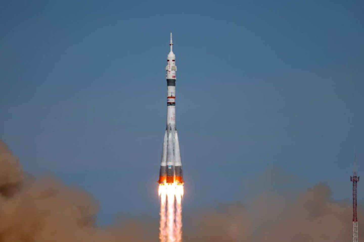 Новости мира / Интересные новости / Новый экипаж отправился на МКС с Байконура Новости мира / Интересные новости / Новый экипаж отправился на МКС с Байконура