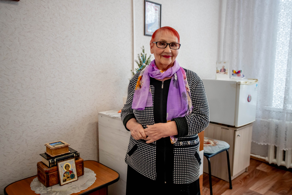 Женщина с алой помадой на губах Женщина с алой помадой на губах