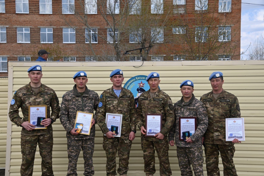 Қазақстанның тұңғыш бітімгерлік контингенті