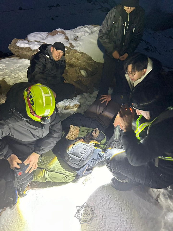 Новости мира / Таджикским милиционерам приказали посещать театр не реже раза в месяц