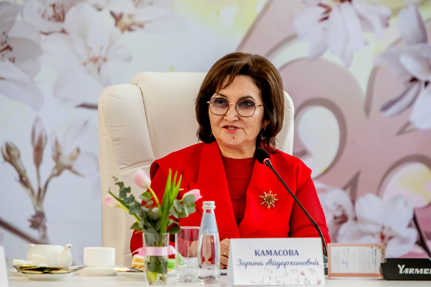 Усть-Каменогорск и ВКО / Семейчане удивились, увидев акима ВКО в автобусе