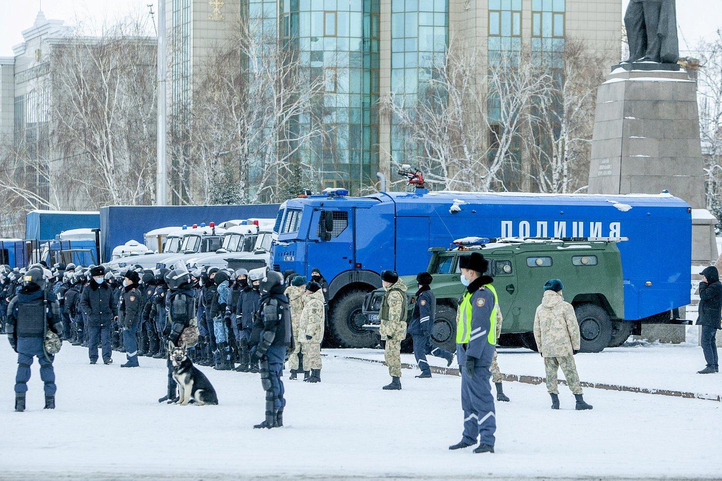 Новости Казахстана / Халық көкейінде қаңтар оқиғасына қатысты сұрақ көп