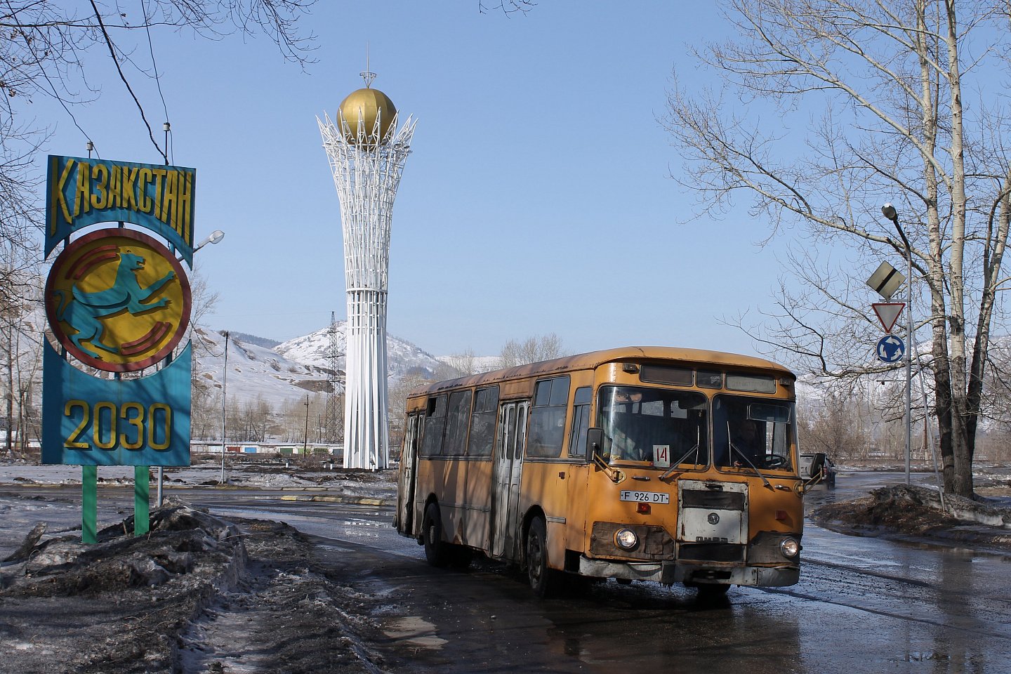 Усть-Каменогорск и ВКО / Риддер / А был ли автобус: куда исчез регулярный пассажирский транспорт в городе Риддере