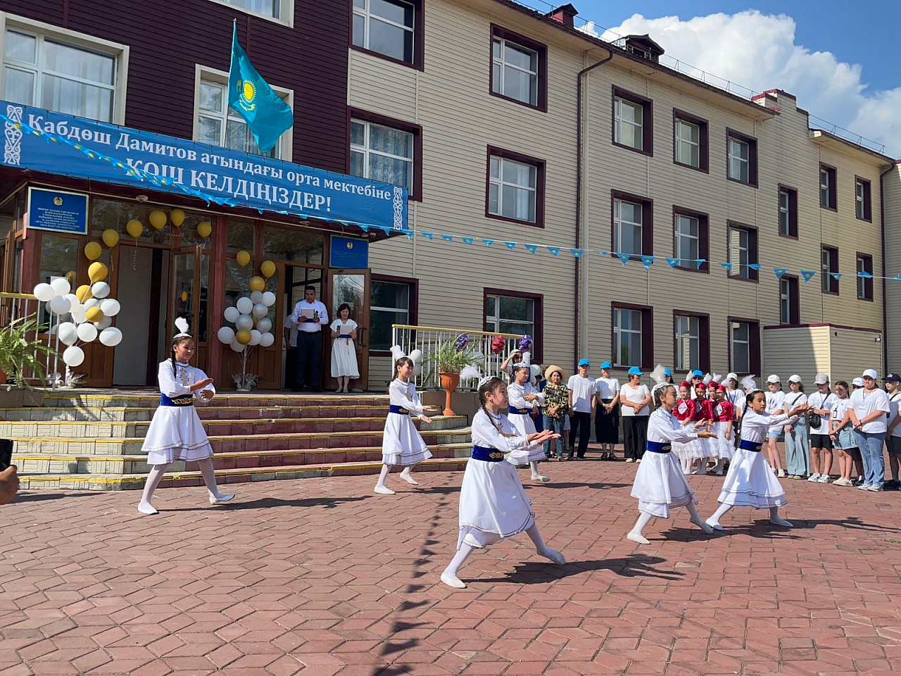 Новости мира / Политика в мире / Досрочные парламентские выборы на Украине могут пройти весной