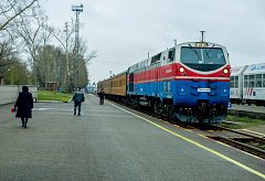 Поезд усть каменогорск алматы. Железнодорожный вокзал, Казахстан, Усть-Каменогорск. Станция Усть Каменогорск. Станция Риддер. Станция Риддер Казахстан.