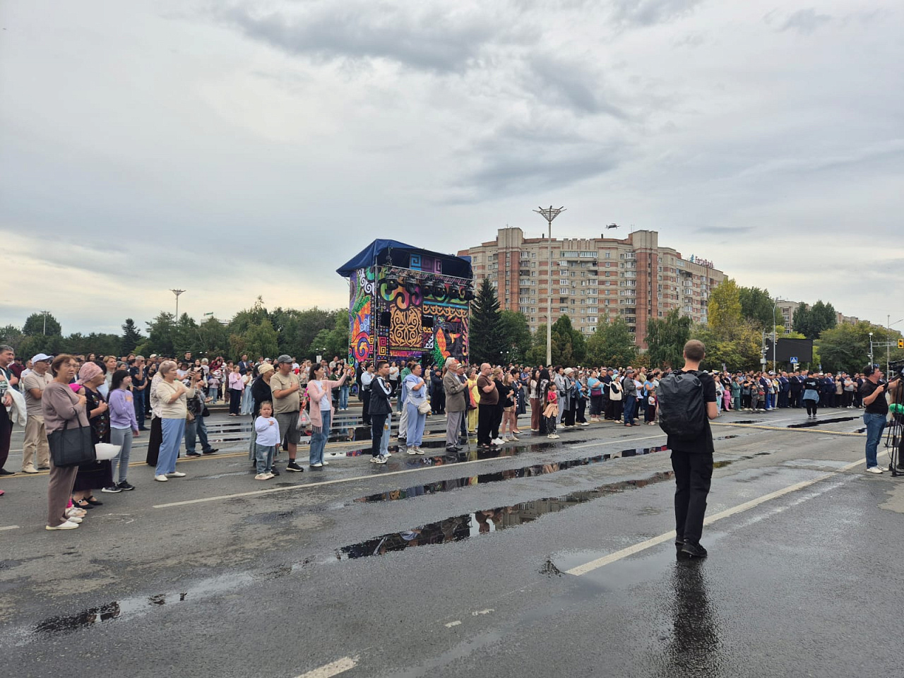 Новости мира / Большинство россиян против продажи сигарет рожденным после 2014 года