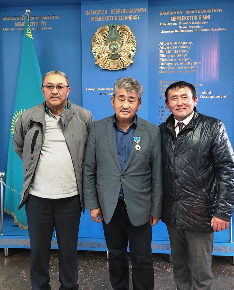 Новости мира / Интересные новости / Астрономы нашли самые близкие к Земле столкнувшиеся галактики